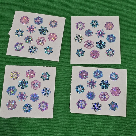 SL 13:  Sandylion Sticker Lot - 14 Modules - All Snowflakes - Picture 5 of 6